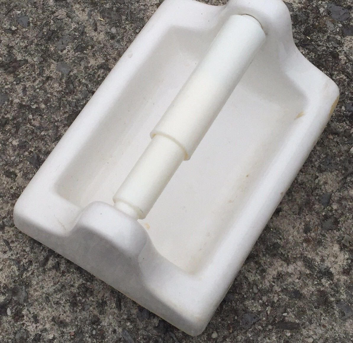 Vintage Porcelain Ceramic inset wall toilet roll paper holder White