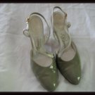 Ladies Vintage Pumps Size 8M Amano Demi Last R. James Co 3.5" Heel