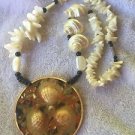 Gorgeous Vintage Chunky Shell Mosaic Design Necklace