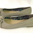 Report Women's Linx Gray Chain Trim Flats Slip Ons Size: 8