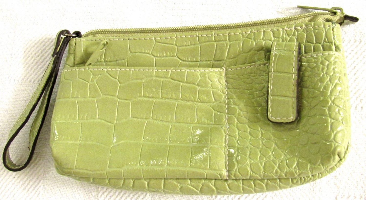 Women's Moc Croc Embossed Summer Green 100% PVC Wristlet/Wallet