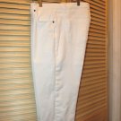 Liverpool Jeans Company White Michelle Capris Size: 16