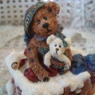 BOYDS 1999 BELIEVE CHRISTMAS MUSICAL BEARSTONE **NEW IN BOX*