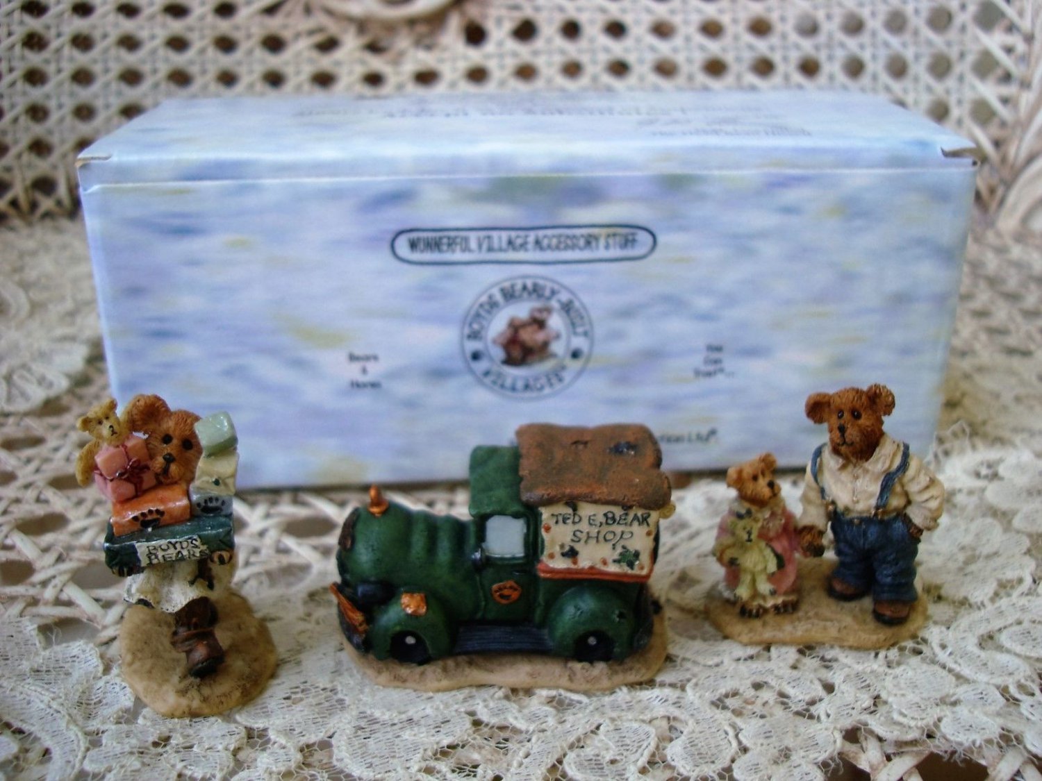 BOYDS TED E BEAR SHOP VILLAGE FIGURINES *NEW STORE STOCK**