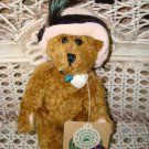 BOYDS 6" CHANEL DE LA PLUMTETE RARE & RETIRED BEAR WITH FEATHER HAT *NEW STORE STOCK*