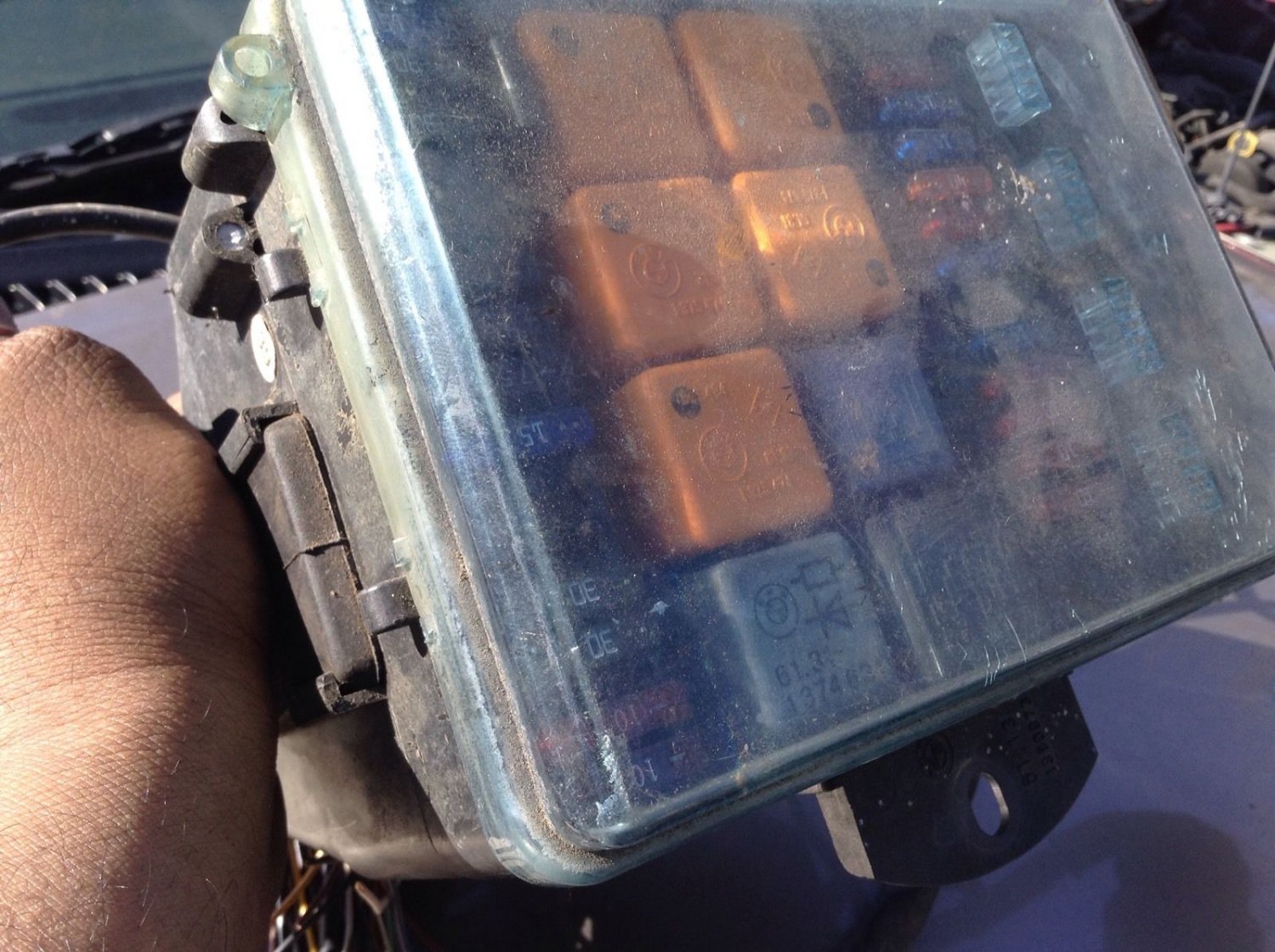 BMW E30 325 Oem Fuse Box