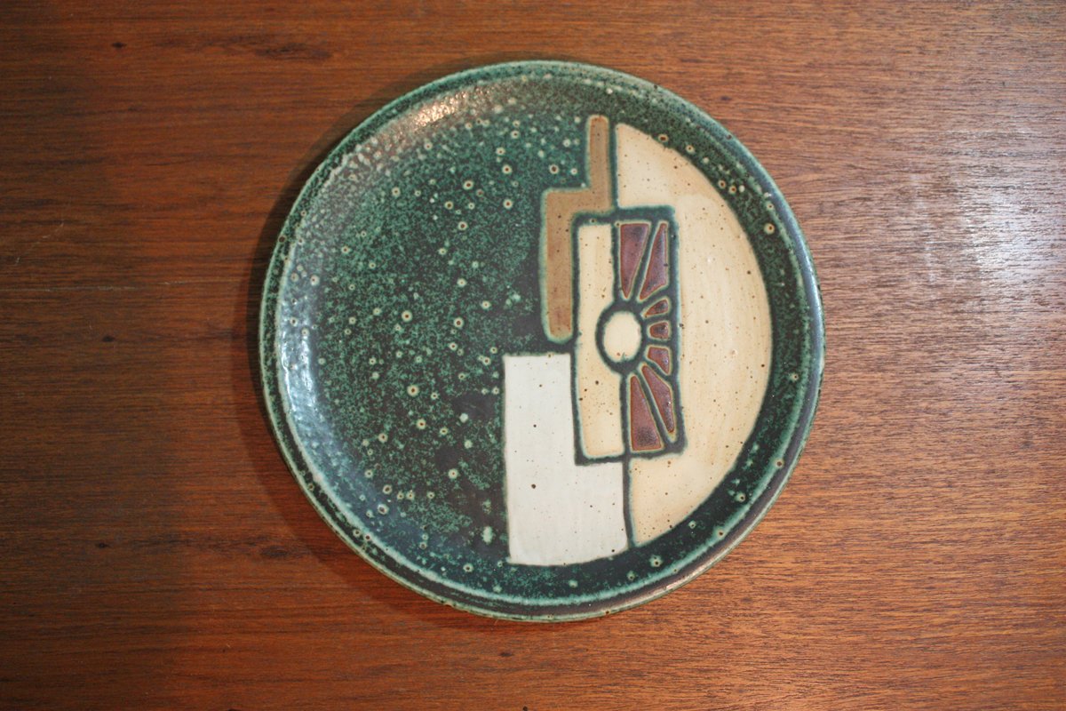 Stoneware ceramic tile