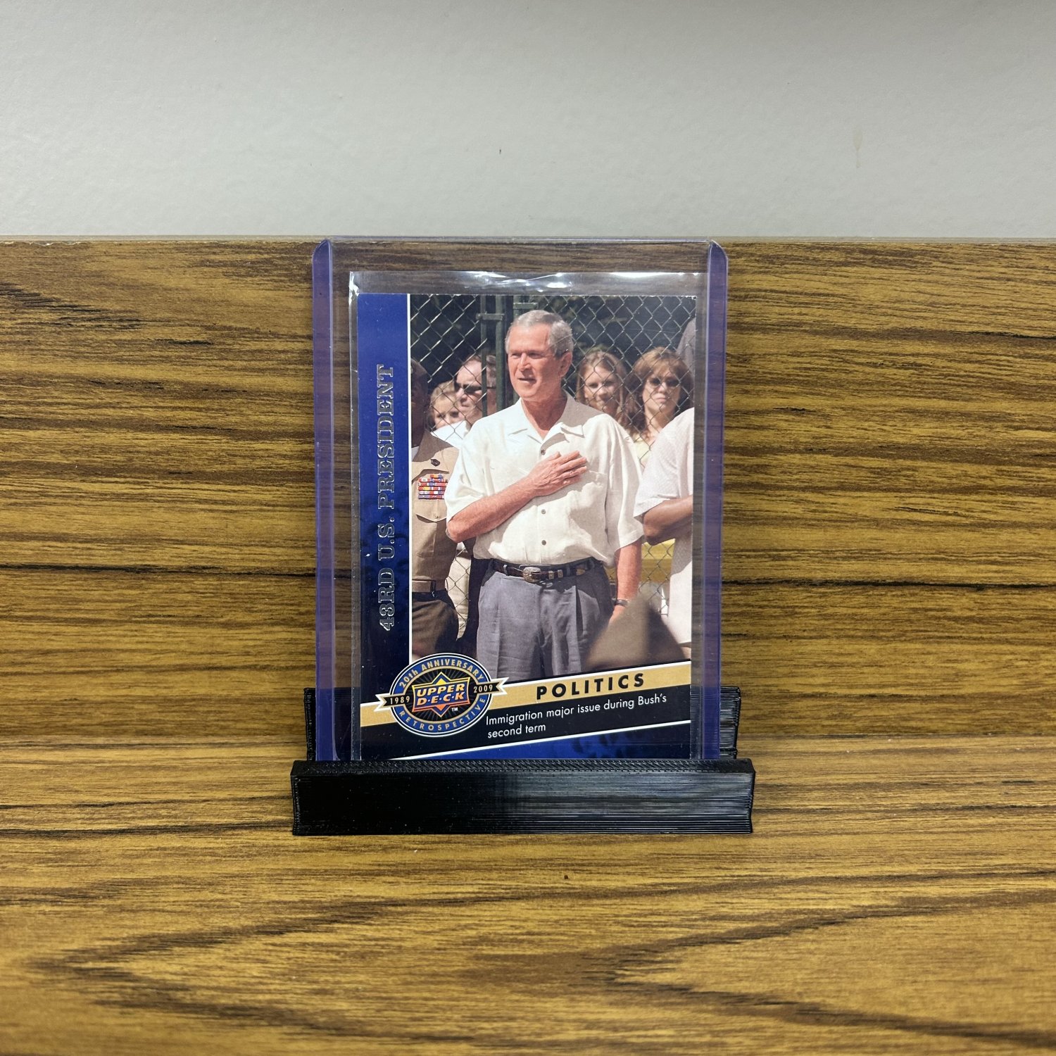 209 Upper Deck 20th Anniversary Retrospective George W. Bush #2039