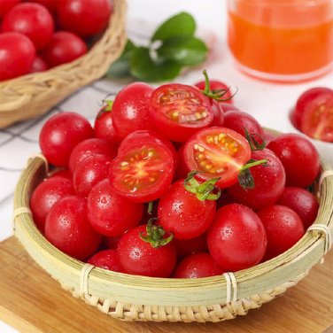 Fresh  Red Millennium Cherry Tomato Seeds