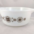 Pyrex 475-B Town and Country Brown 2½ qt Casserole Serving Bowl Dutch Hex