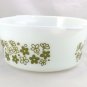 Pyrex 474-B Spring Blossom Crazy Daisy 1&Acirc;&frac12; qt Casserole Dish Green on Milk Glass