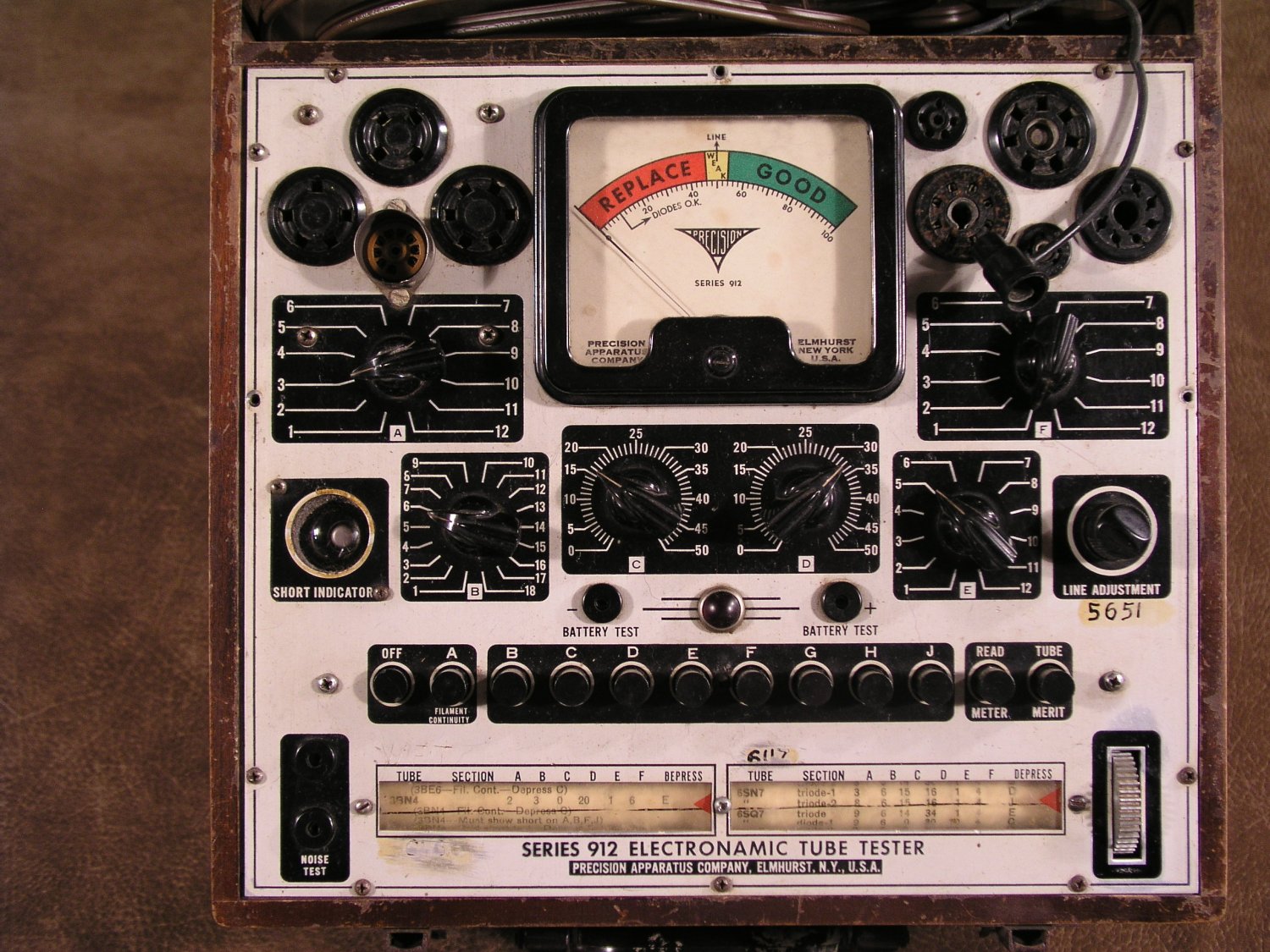 Precision Apparatus Series 912 Tube Tester