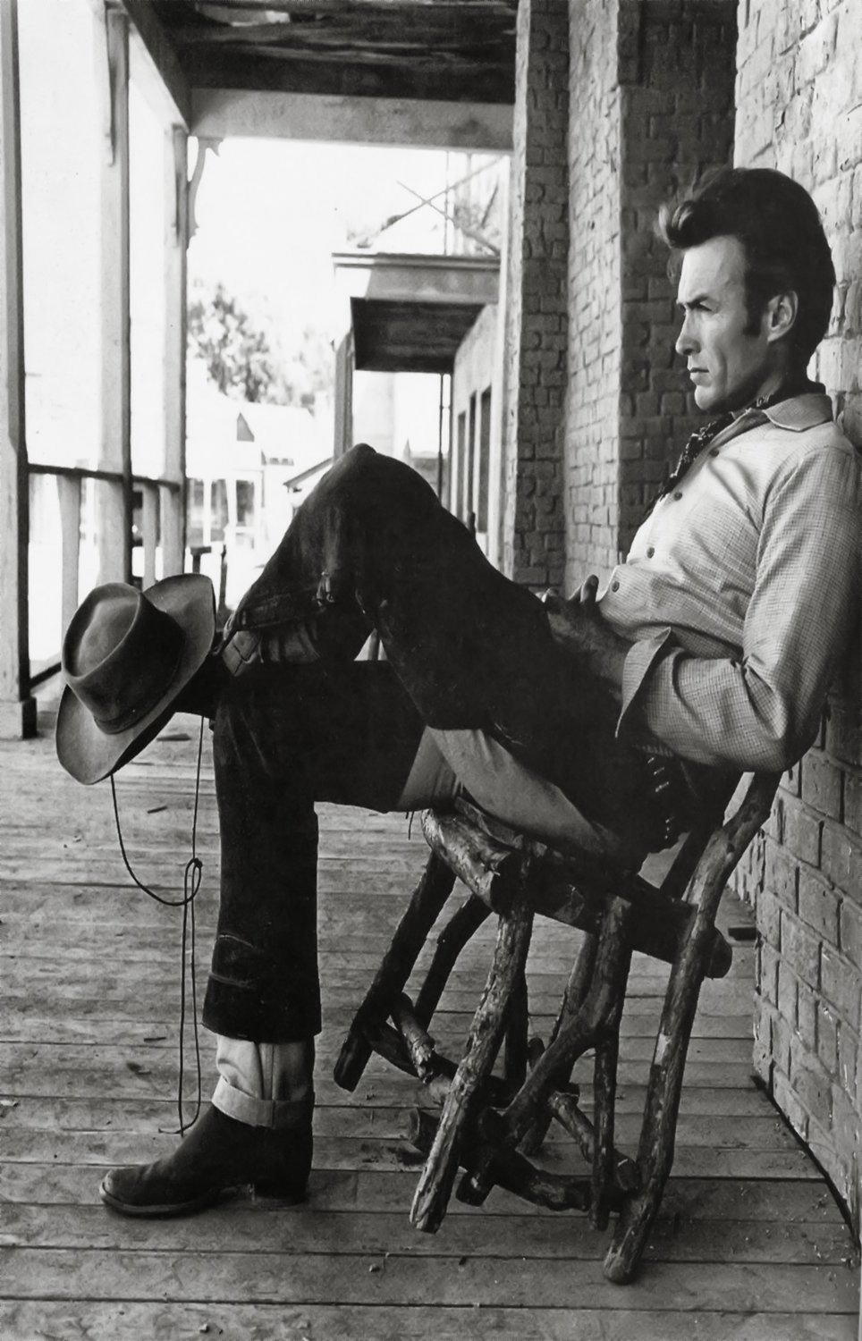 Clint Eastwood  18"x28" (45cm/70cm) Poster