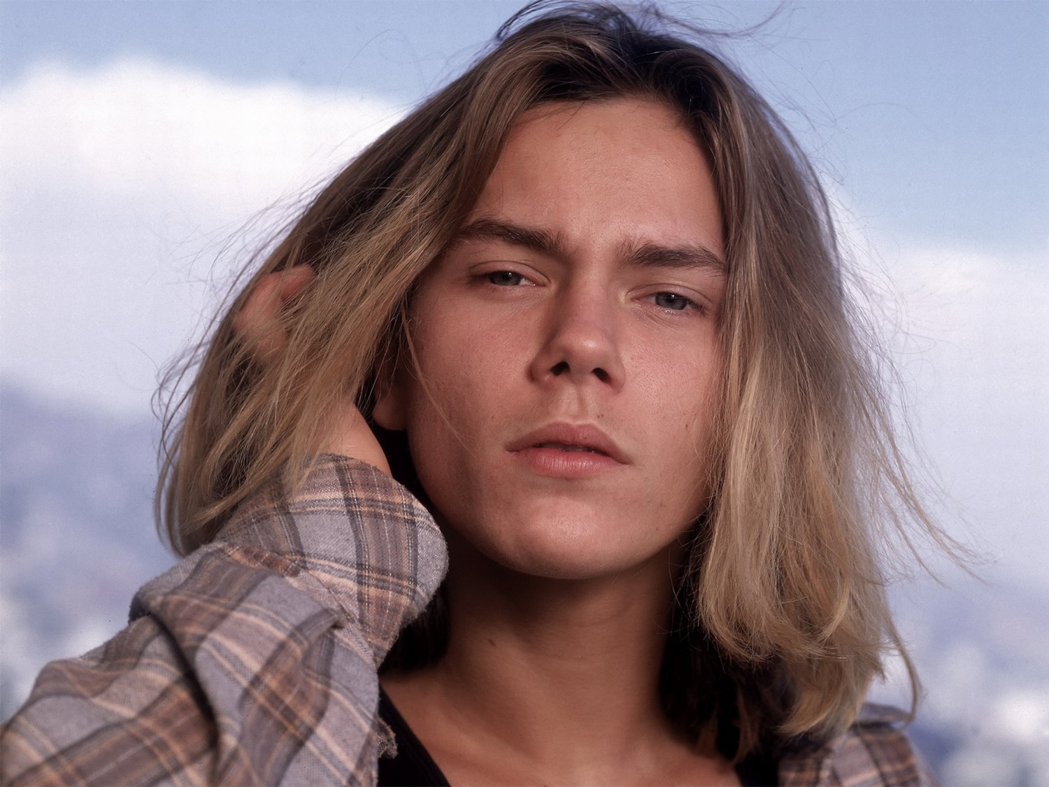 River Phoenix 18"x28" (45cm/70cm) Poster