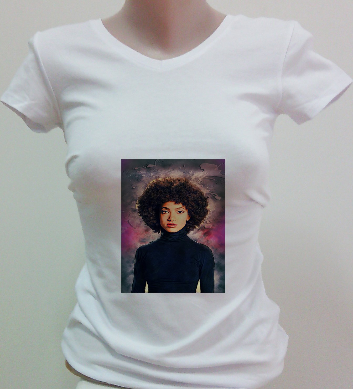 Esperanza Spalding   Woman T-Shirt (Available in XS/S/M/L/XL)