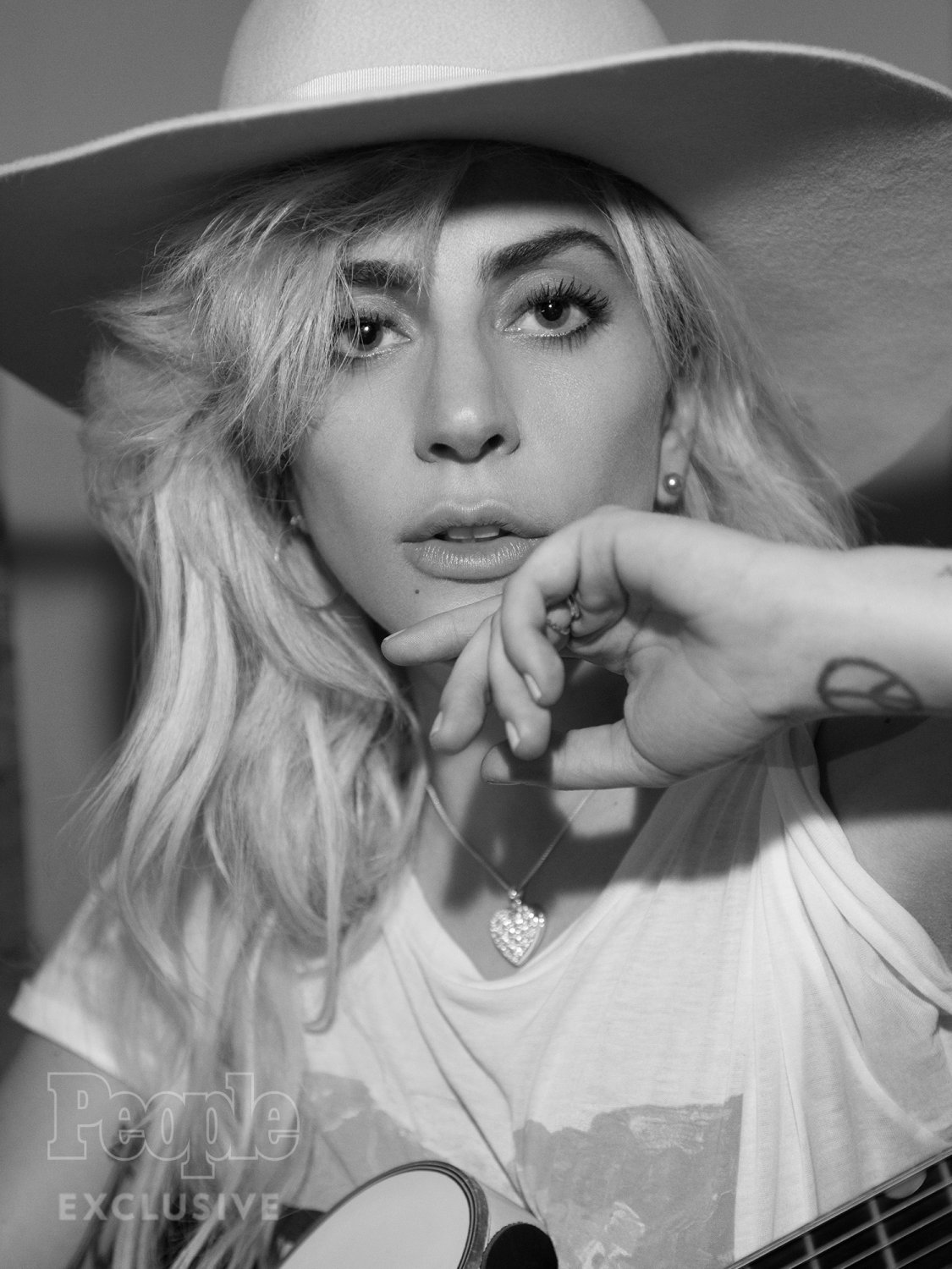 Lady Gaga 18"x28" (45cm/70cm) Poster