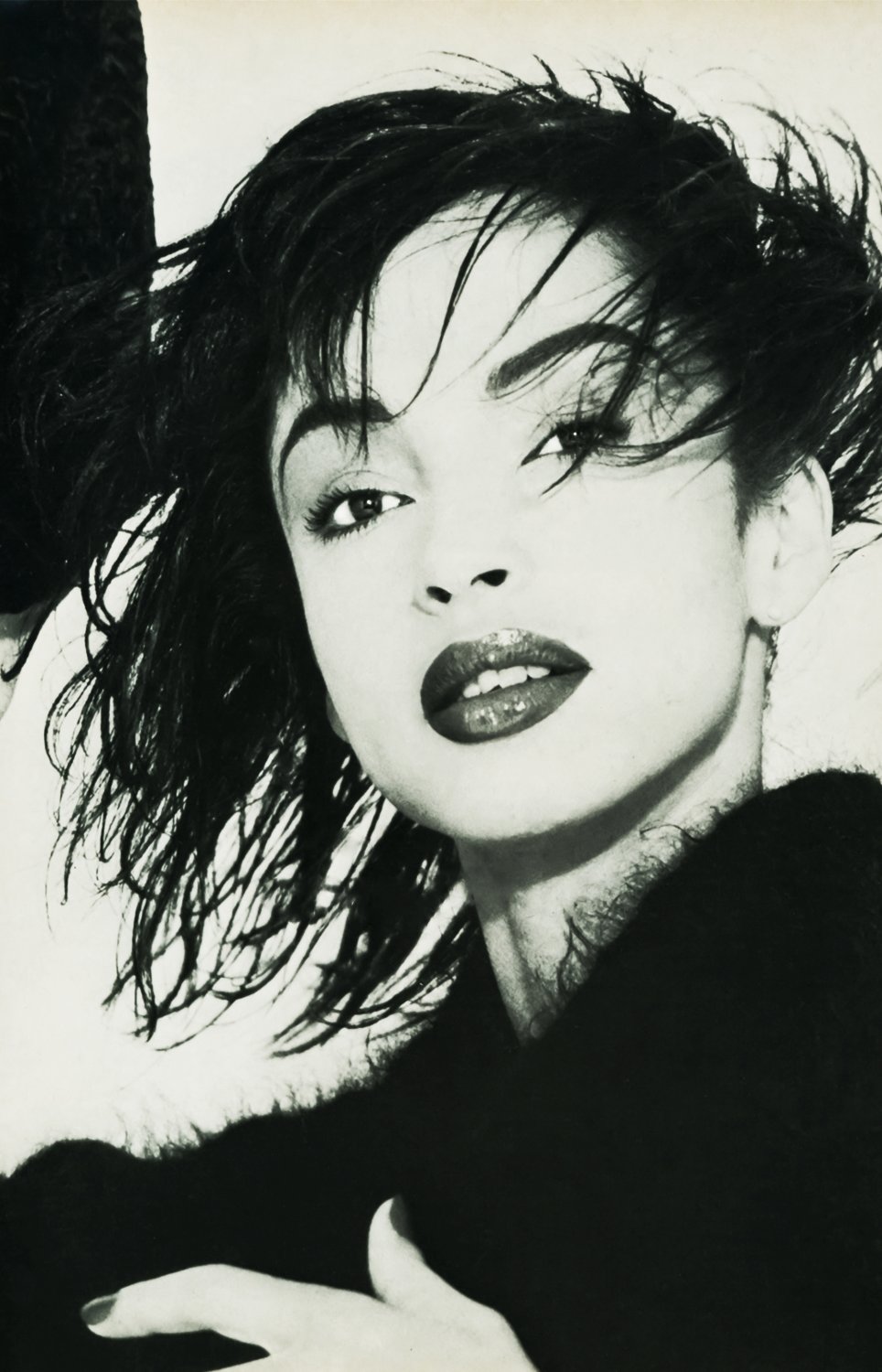 Sade 18"x28" (45cm/70cm) Canvas Print