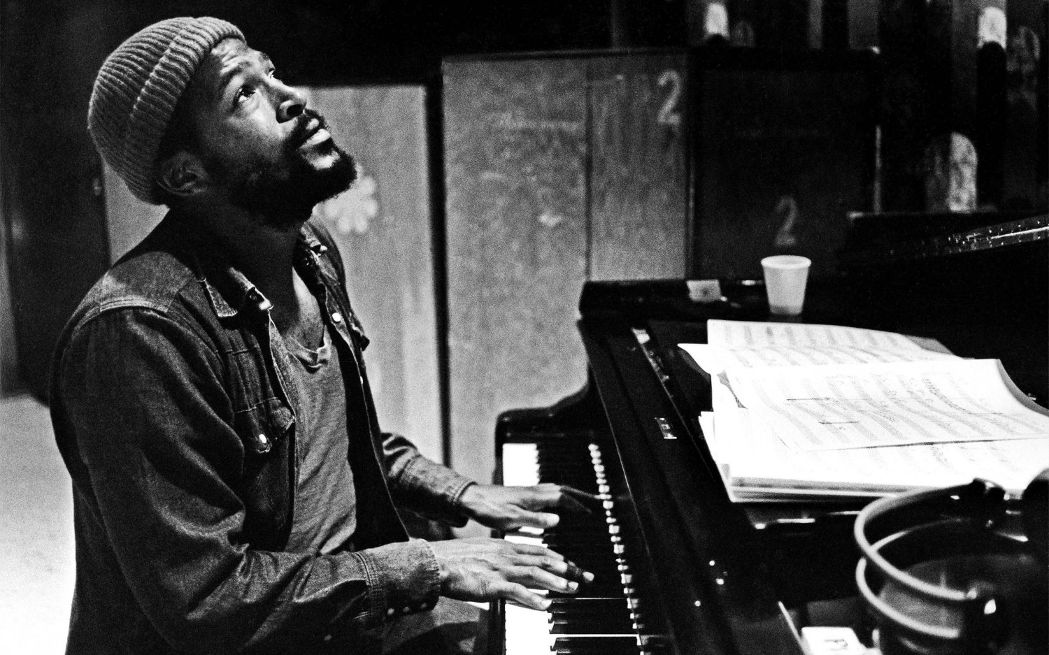 Marvin Gaye 13"x19" (32cm/49cm) Polyester Fabric Poster