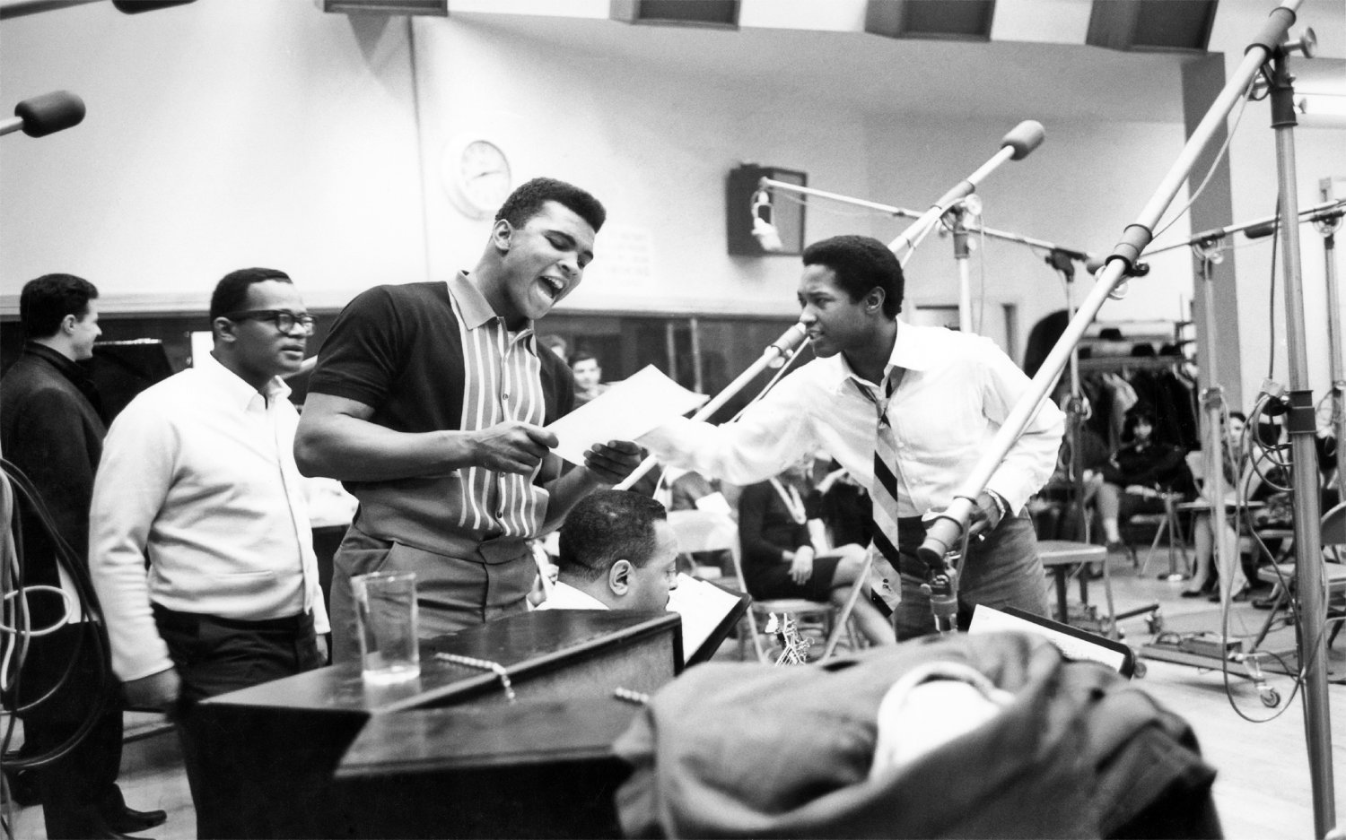 Muhammad Ali Sam Cooke 13"x19" (32cm/49cm) Polyester Fabric Poster