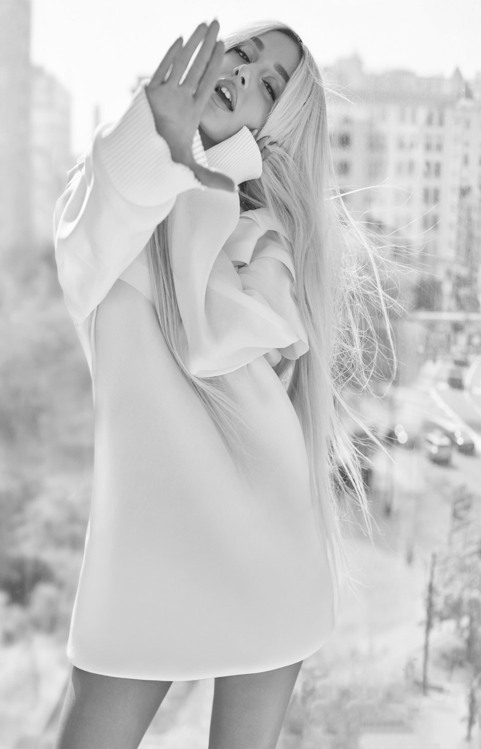 Ariana Grande 18"x28" (45cm/70cm) Canvas Print