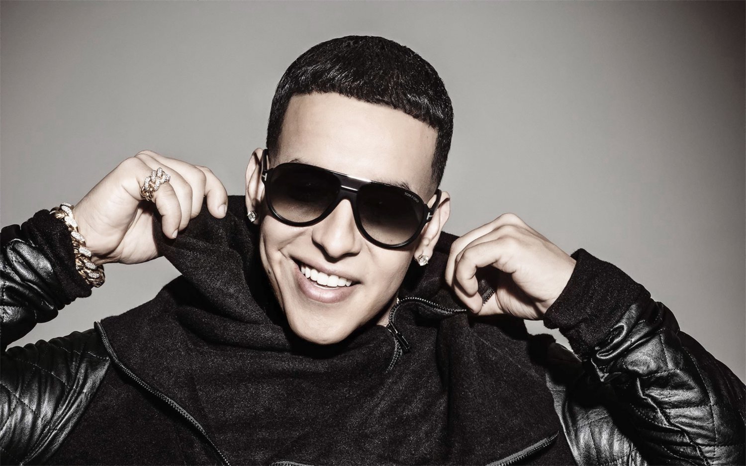 Daddy Yankee 18"x28" (45cm/70cm) Poster