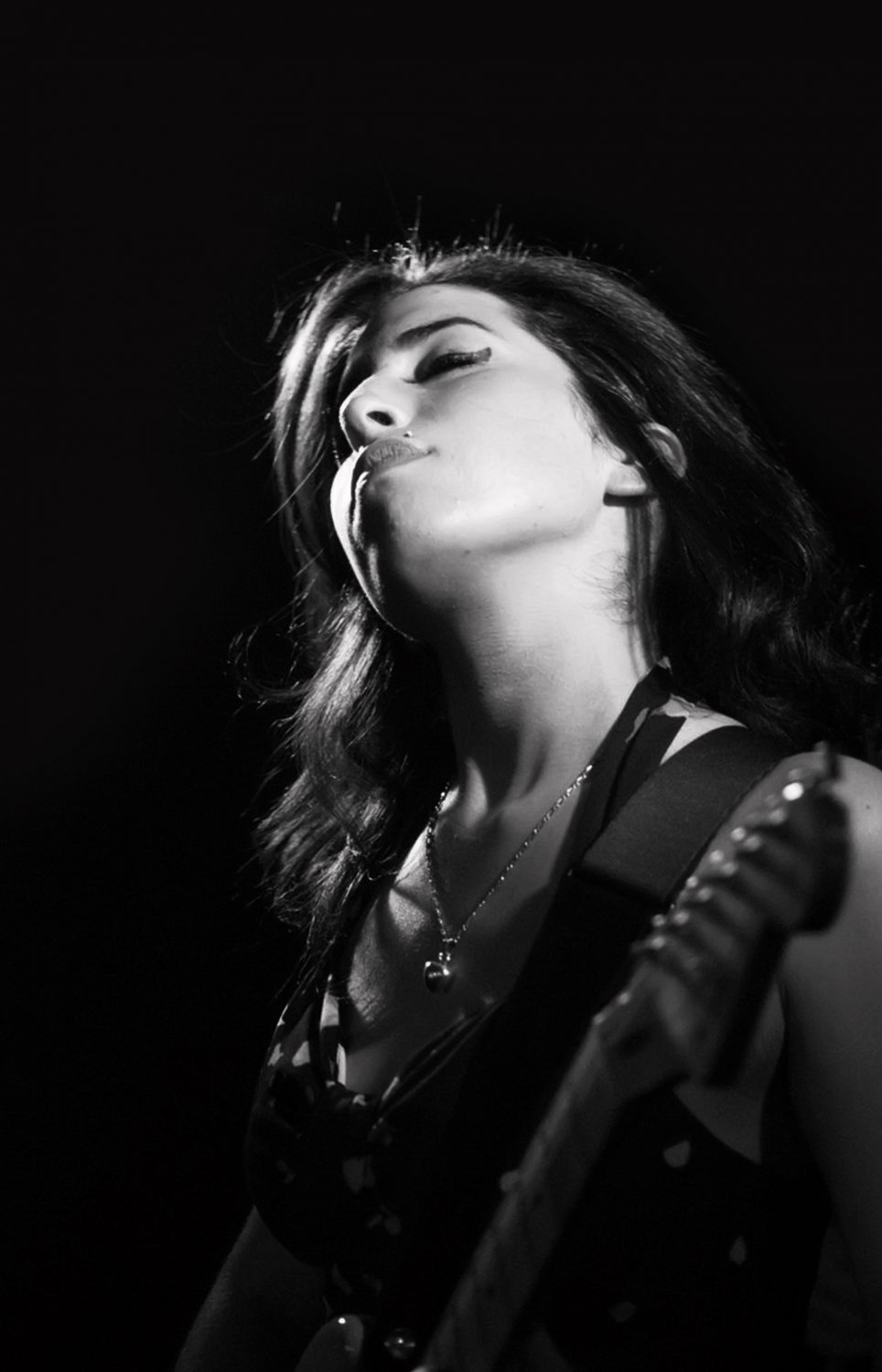 Amy Winehouse 18"x28" (45cm/70cm) Canvas Print