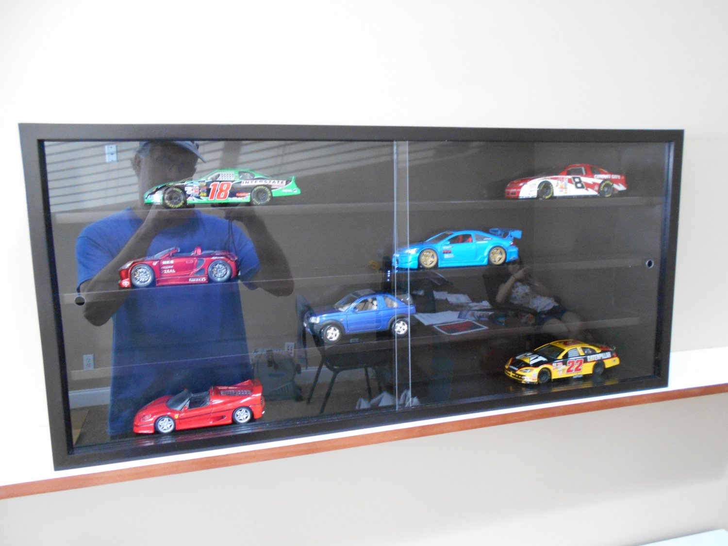 Showcase, Wall Display case shelves for collectibles (cars,others) 125
