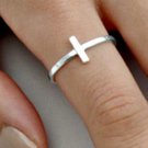 .925 Sterling Silver Ring size 10 Side Cross Christian Ladies New Knuckle p71