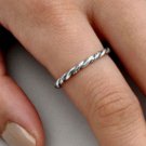 .925 Sterling Silver Ring size 7 Twist Midi Knuckle Fashion Band Ladies New p84