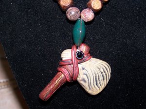 axle necklace