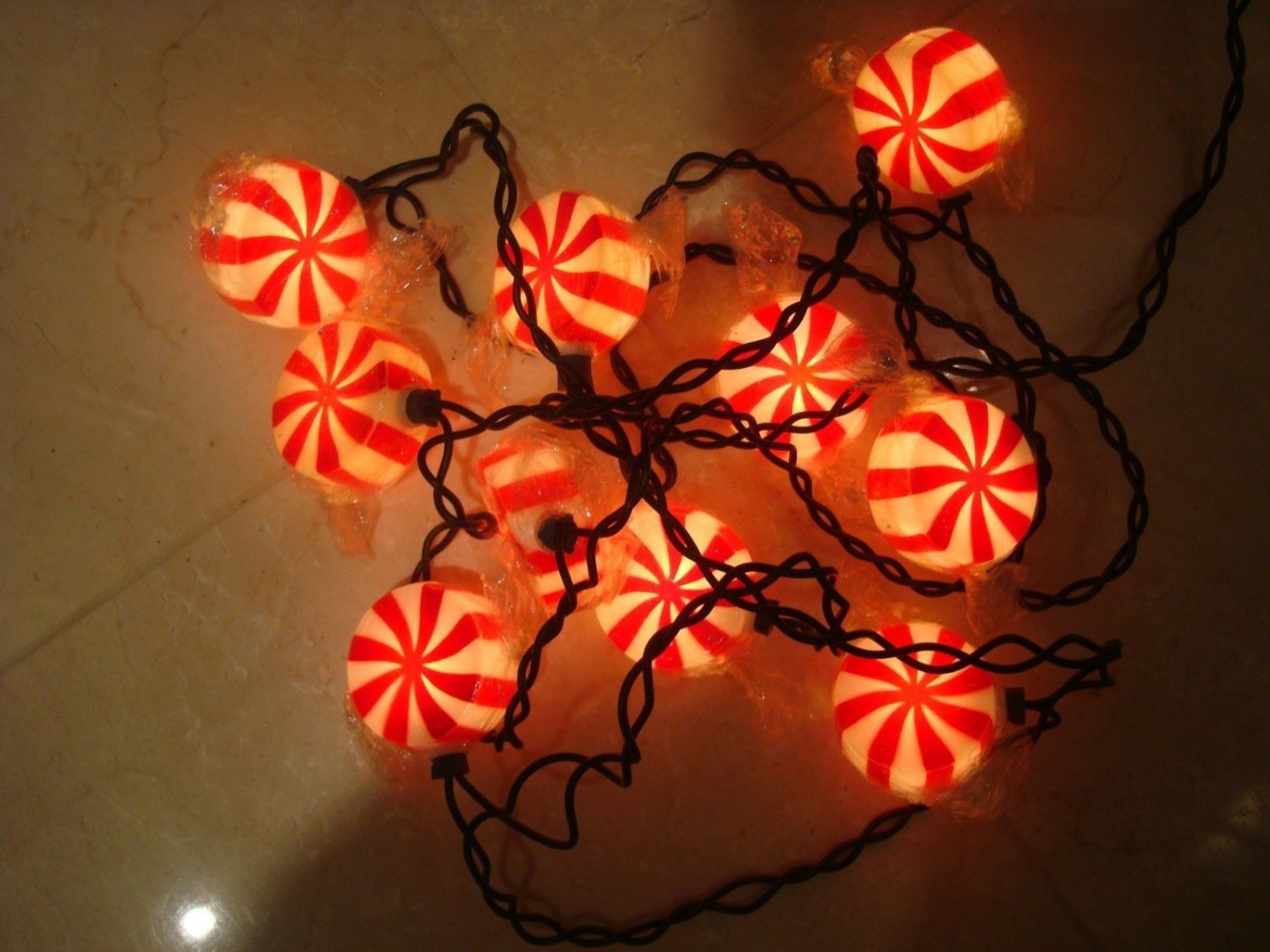 WHIMSICAL VINTAGE PEPPERMINT CANDY CHRISTMAS LIGHT SET *10 PEPPERMINT