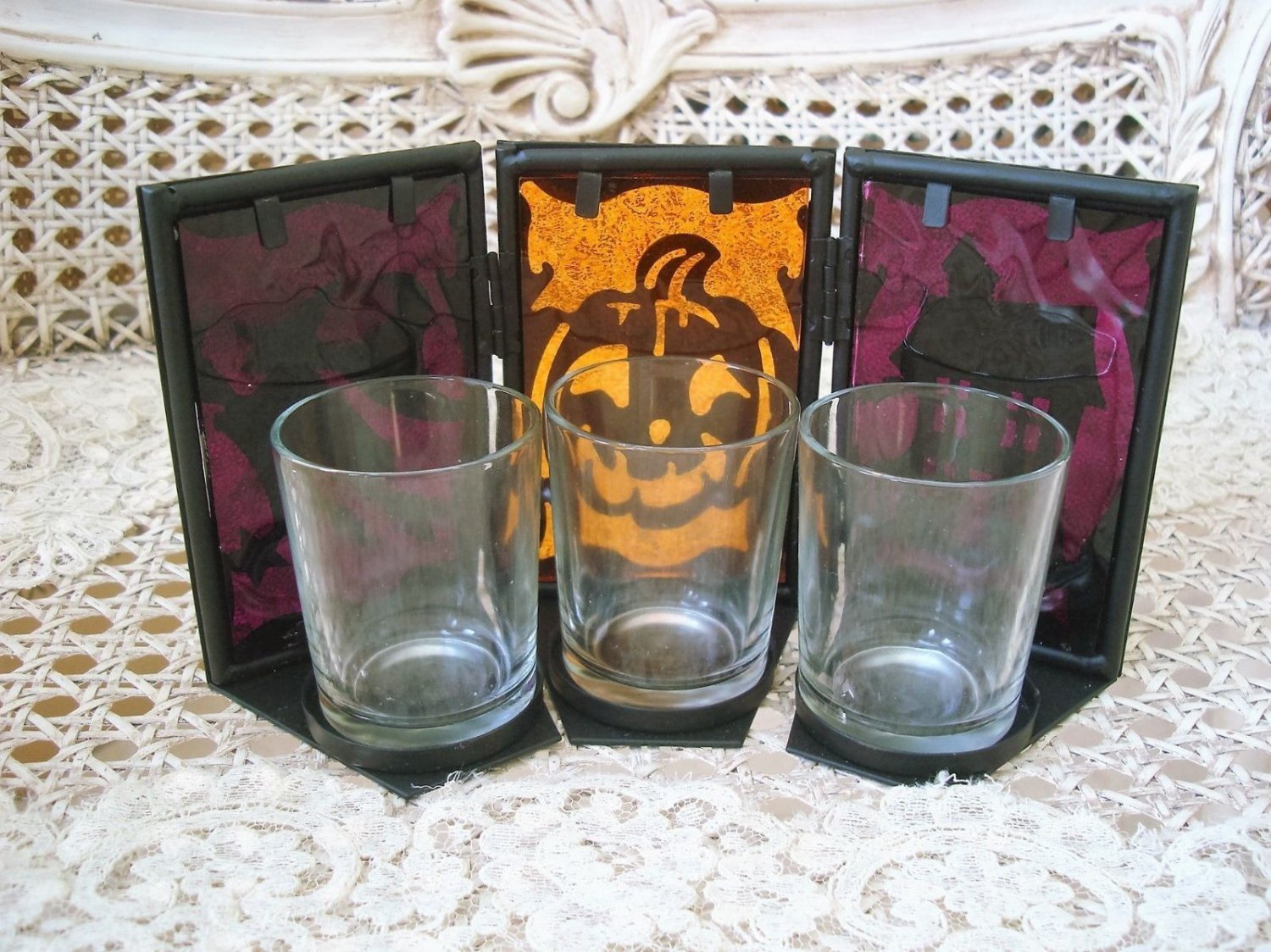 YANKEE CANDLE HALLOWEEN METAL VOTIVE CANDLE HOLDER WITH GLASS CUPS **RETIRED**