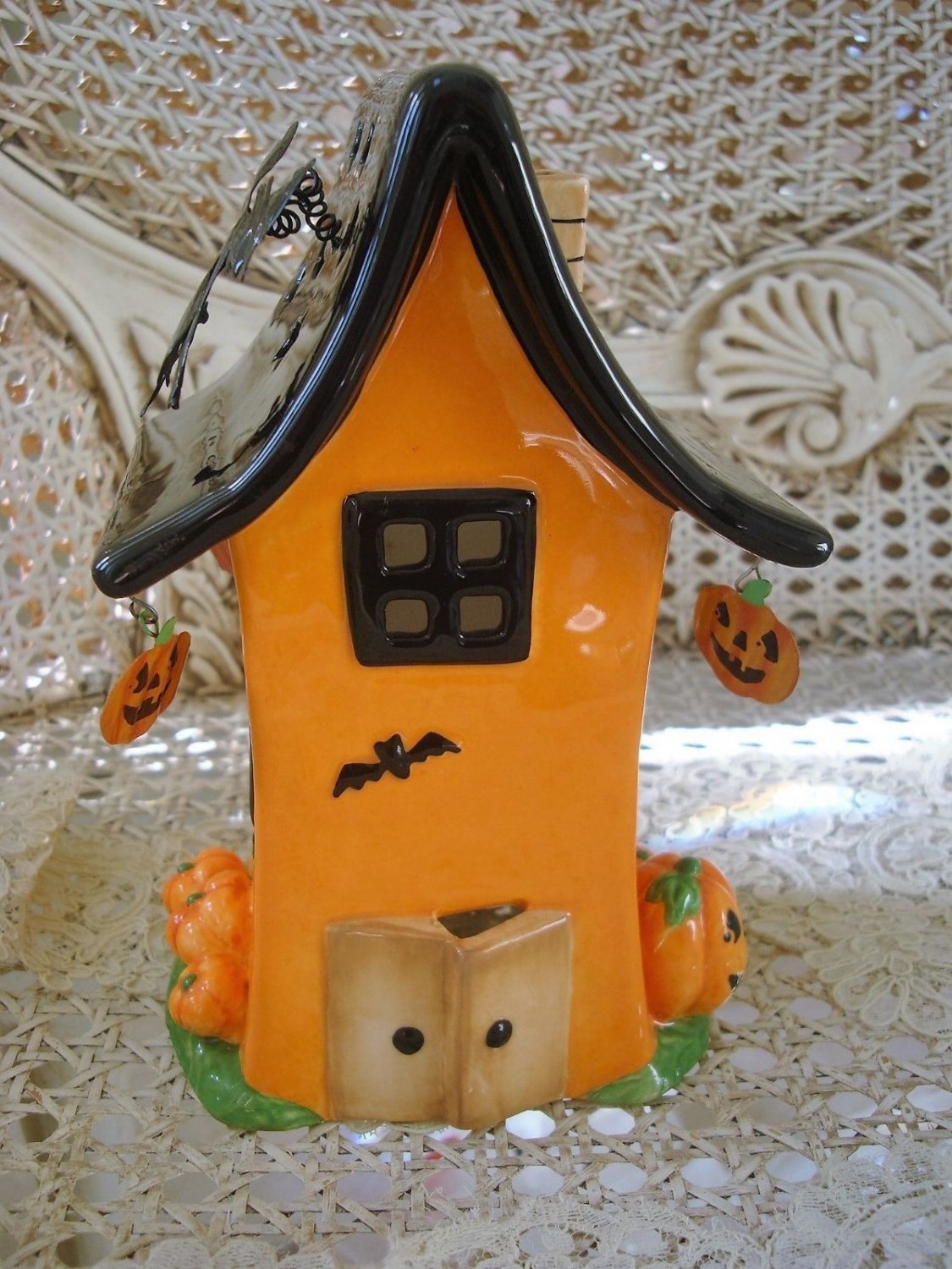 HALLMARK HALLOWEEN CERAMIC HAUNTED HOUSE TEALIGHT VOTIVE HOLDER
