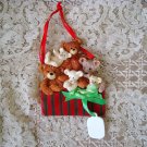 HOLLY BEARIES RETIRED CHRISTMAS BEARS WITH PRESENT CHRISTMAS ORNAMENT **NEW**