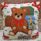 CHRISTMAS TEDDY BEAR WITH BOW CHRISTMAS PILLOW **NEW*** *SO CUTE**