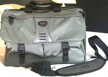 TUMI Messenger Laptop Briefcase Gray BALLISTIC NYLON Expandable Travel Bag