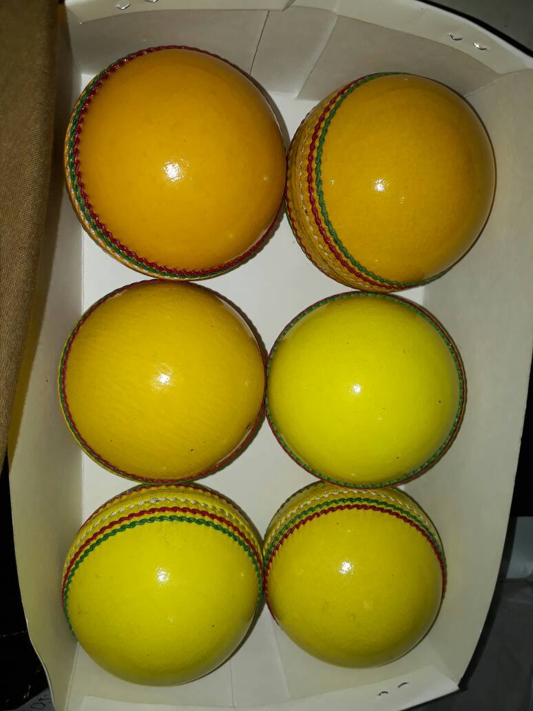 New Indoore Conforming to MCC Regulation leather cricket balls pack of 6 Match quality balls