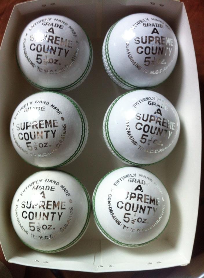New White Supreme County Conforming to MCC Regulation leather cricket balls pack of 6 for 40 overs