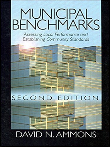 Ebook 978-0761920786 Municipal Benchmarks: Assessing Local Performance and Establishing Community