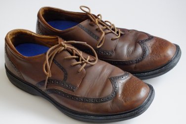 Dr. Comfort pressure relief Wingtip brown. Leather upper, Size men US 12