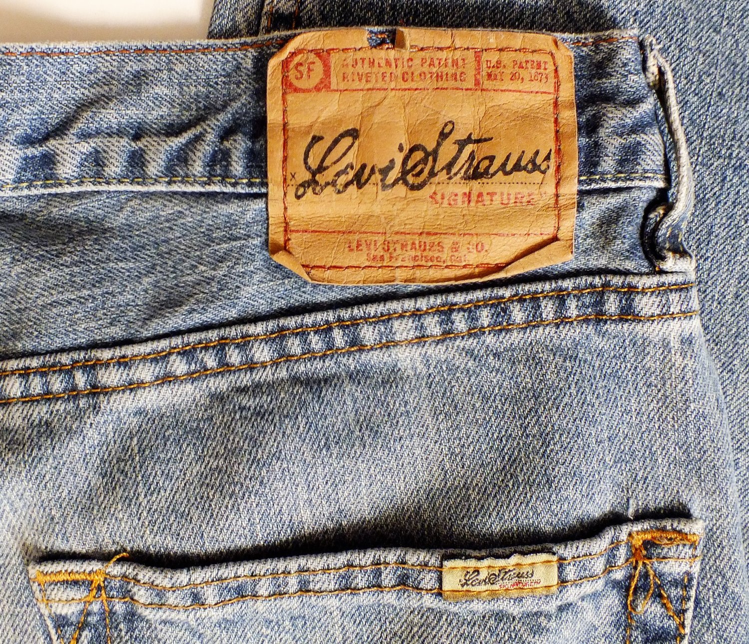 Levis Strauss signature blue jean men size 36x30