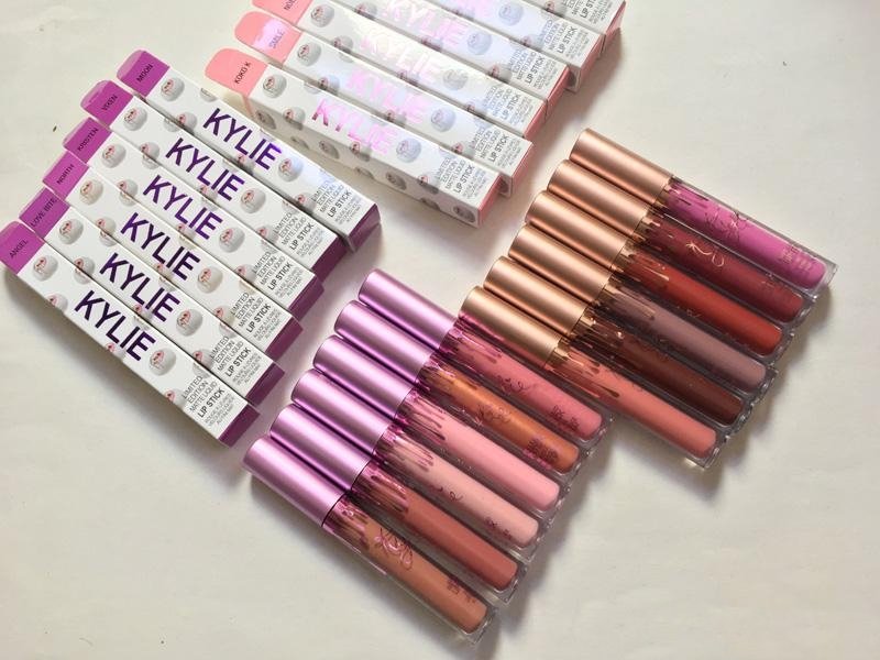 Lip gloss NEW 12pcs Days Lipstick Vault Holiday Lipstick Makeup