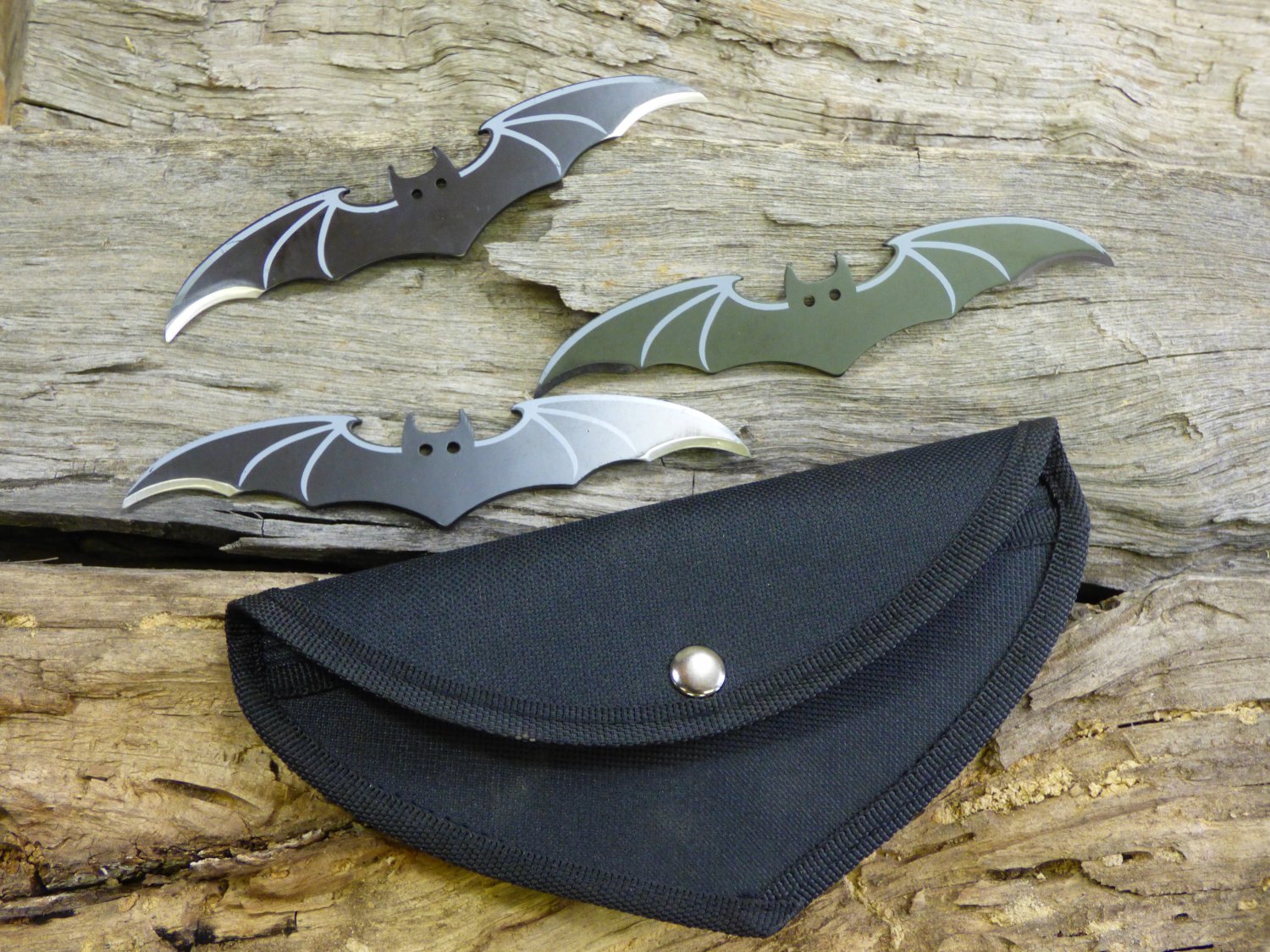 Batman Bat Silver winged 3 pcs 6 " Throwing Knife Set (You Get All