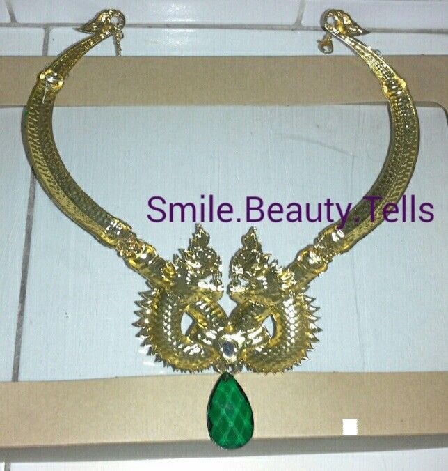 Green Color Naga Chief Dragon Necklace Green Gem Necklace+ Pendant(faux) Metal