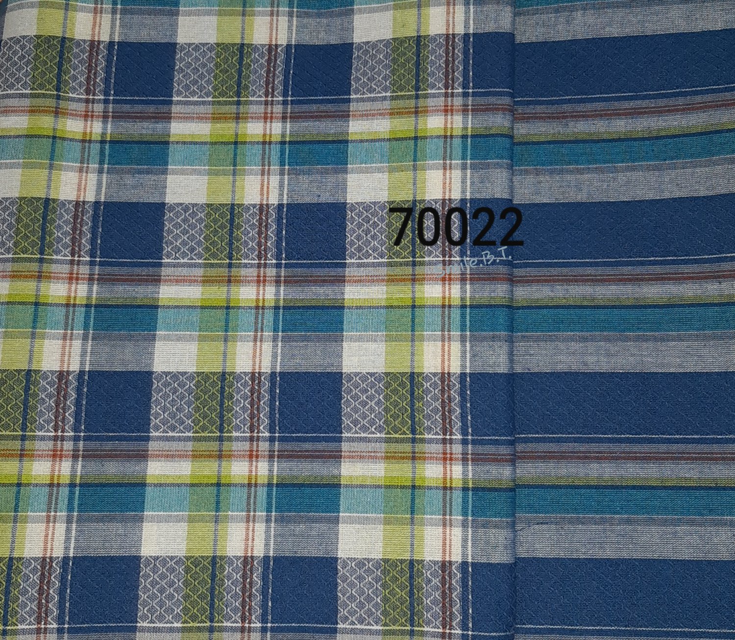 Sarong &agrave;&sup1;�Hand Woven Cotton Check Loin Cloth 2X1.16 m.from Thailand.High Quality++