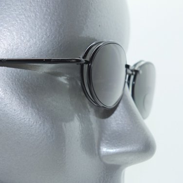Small Lens Clip On Tint Sunglasses Reading Glasses +1.75 Black Metal Frame