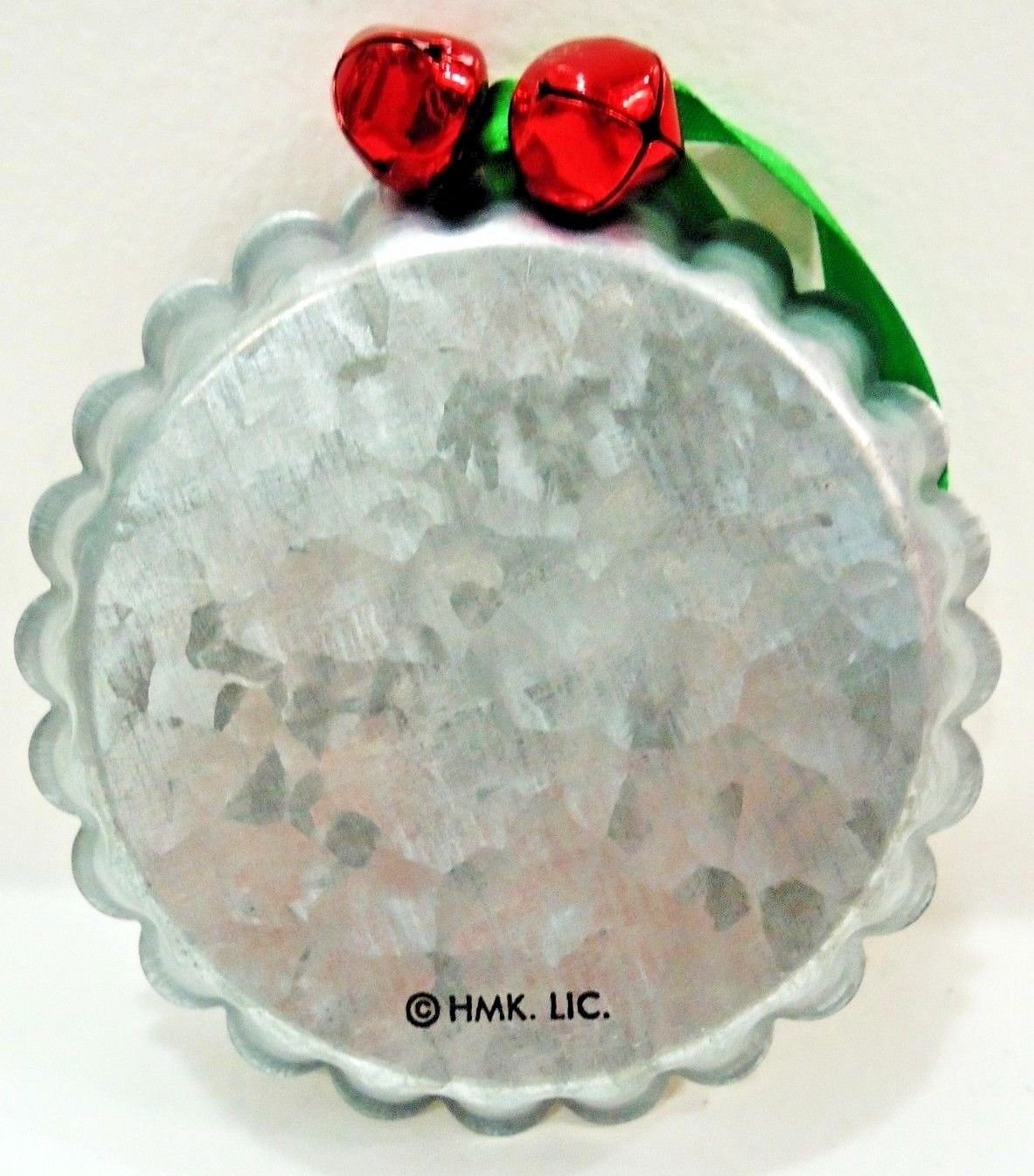HALLMARK RUSTIC CHRISTMAS PIE TART TIN METAL ORNAMENT