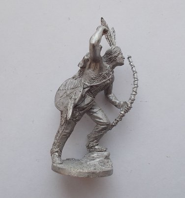 Indian Warrior Wild West with bow mid 19th century Tin Metal Figure Soldier 64mm