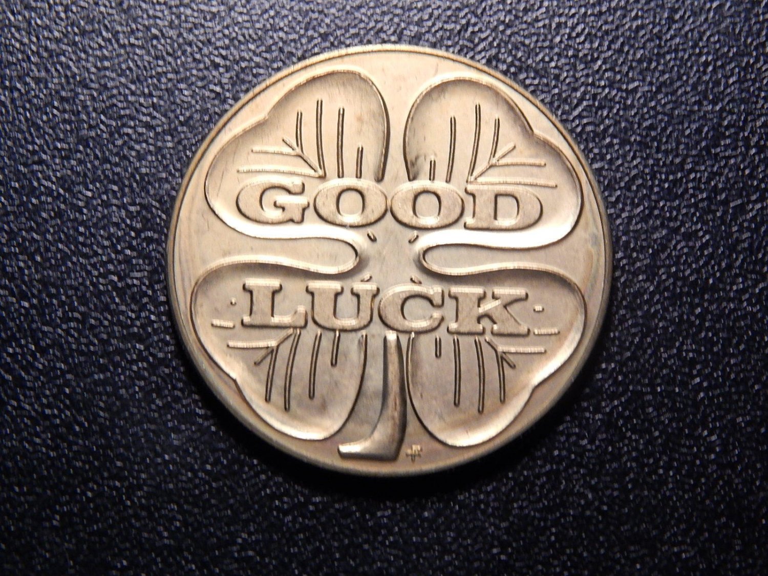 CHEVRON ISLAND GOOD LUCK TOKEN! MM114DCX