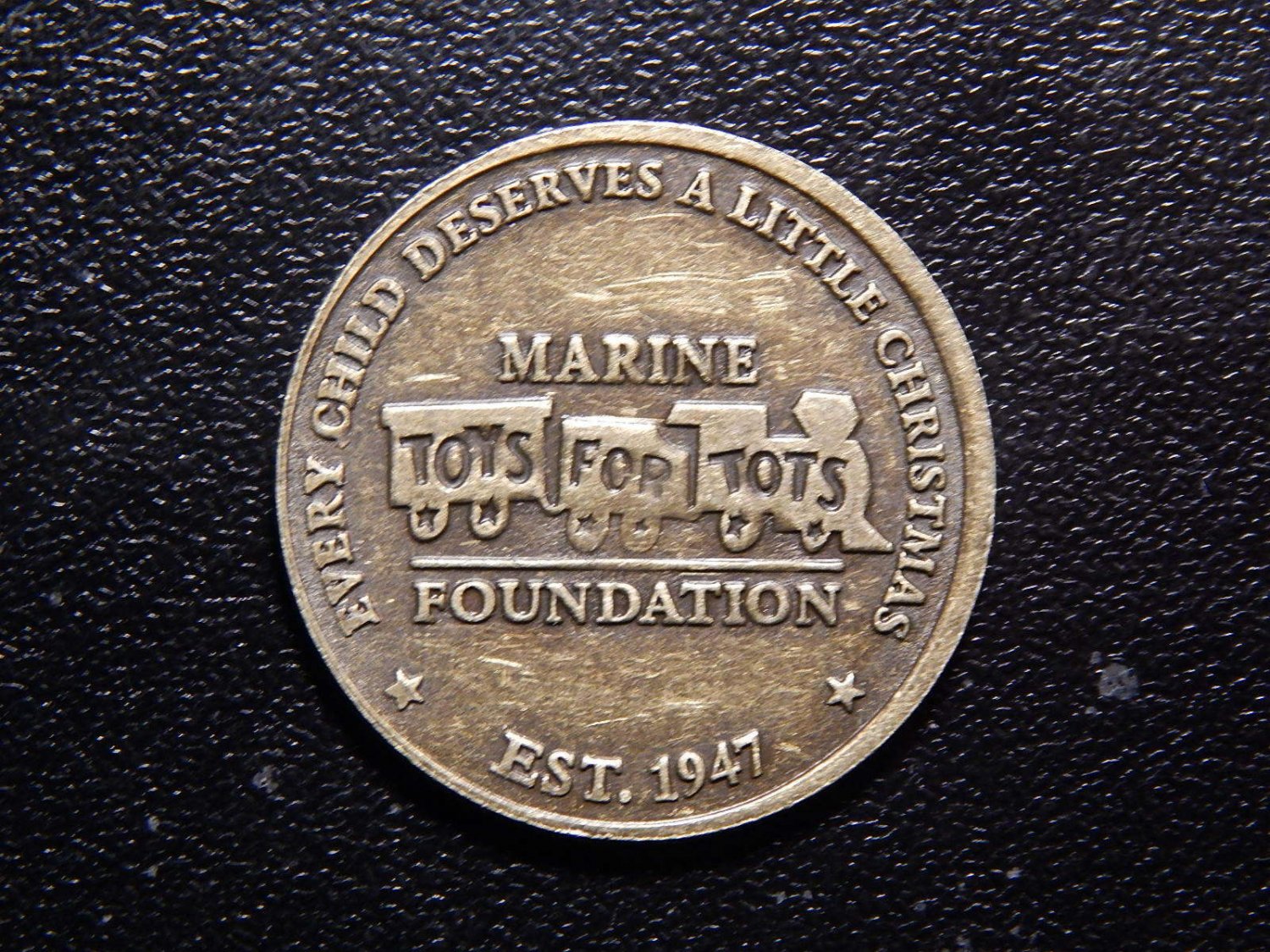 UNITED STATES MARINE CORPS TOYS FOR TOTS TOKEN! KK232X